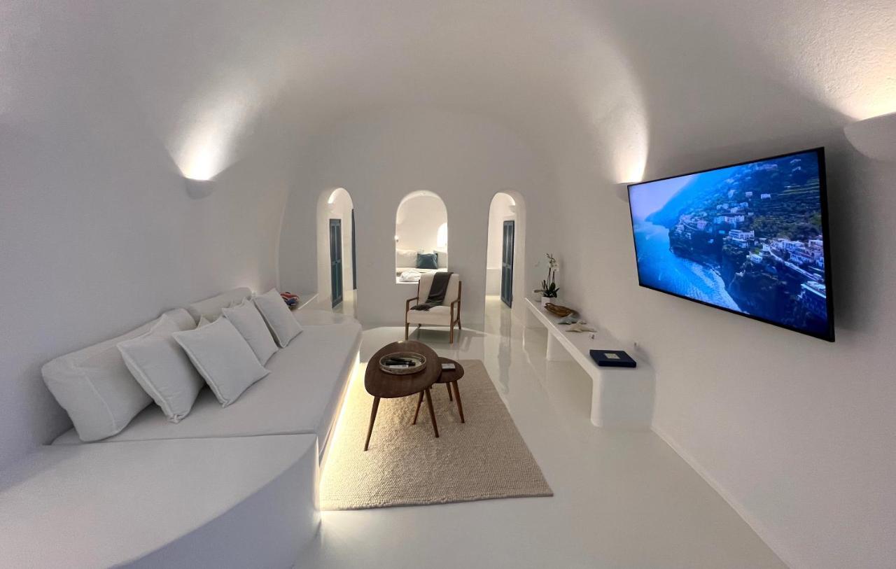 Aristos Life Luxury Cave Villas Ia Exterior foto