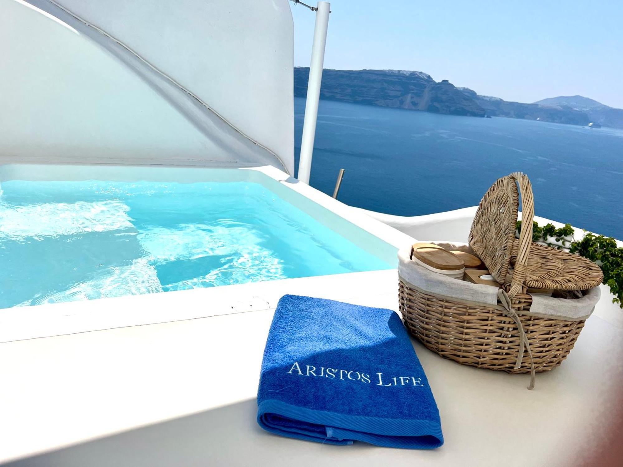 Aristos Life Luxury Cave Villas Ia Exterior foto