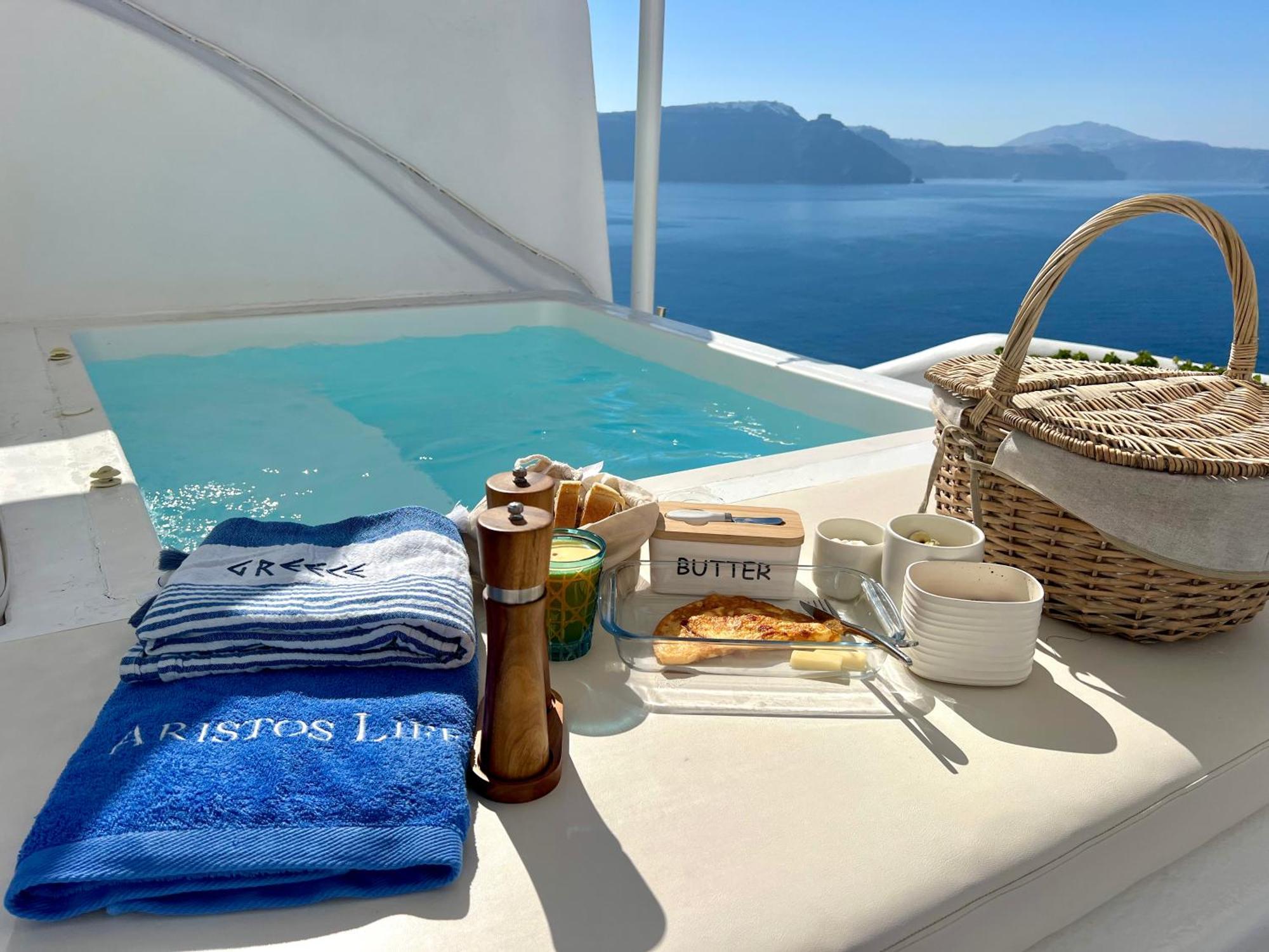 Aristos Life Luxury Cave Villas Ia Exterior foto